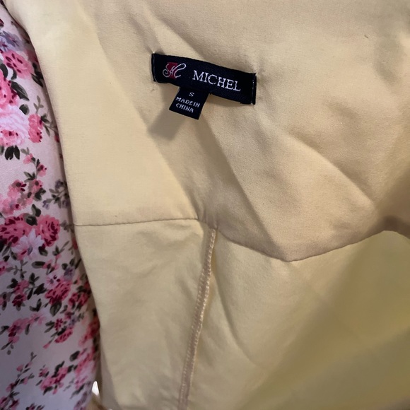 Michel Light Yellow Blazer - Picture 3 of 4